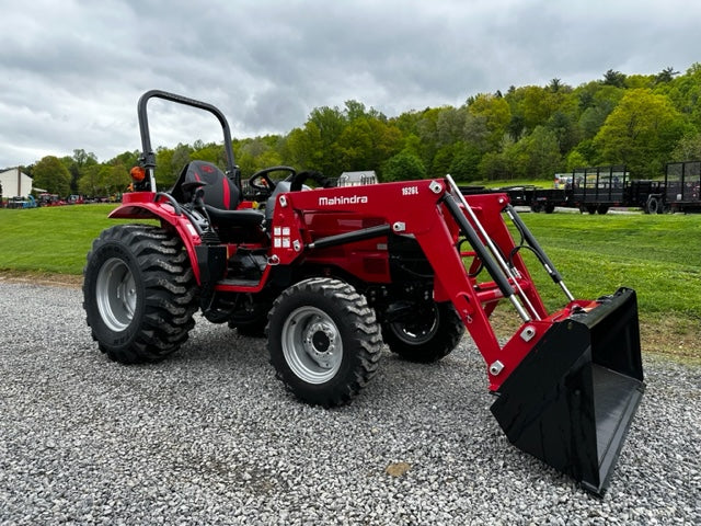 MAHINDRA 1600 SERIES COMPACT UTILITY TRACTOR