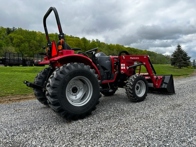 MAHINDRA 1600 SERIES COMPACT UTILITY TRACTOR