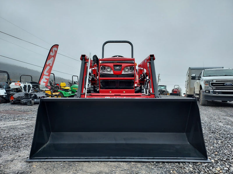 Mahindra 1626 4WD Shuttle Tractor w/Loader / 16264FSIL