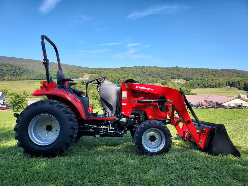 MAHINDRA 1635 HST 4WD W/LDR 16354FHIL