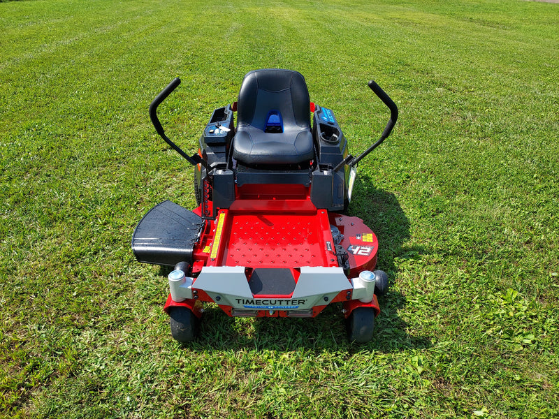 Toro 60V MAX* 42 in. (107 cm) TimeCutter® Zero Turn Mower with (4) 10.0Ah Batteries and Charger (75841)