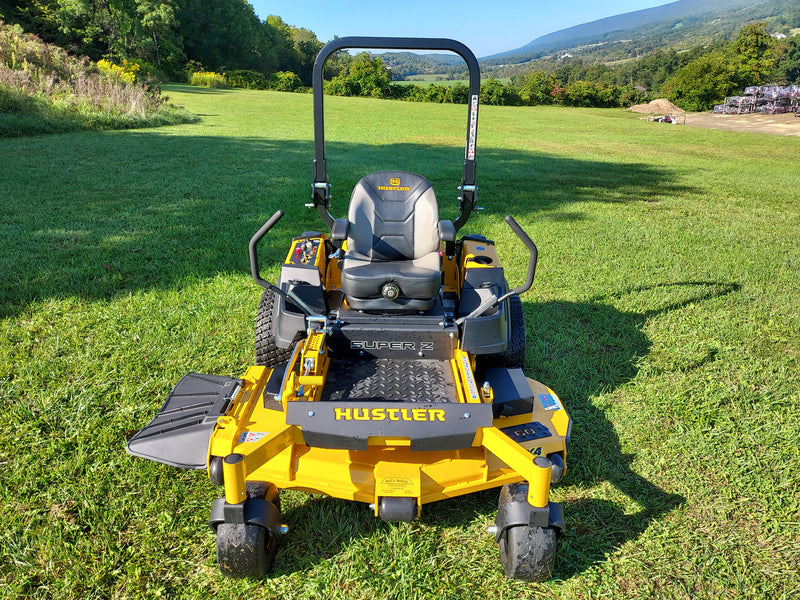 Hustler Super Z 942854 Zero-Turn Mower