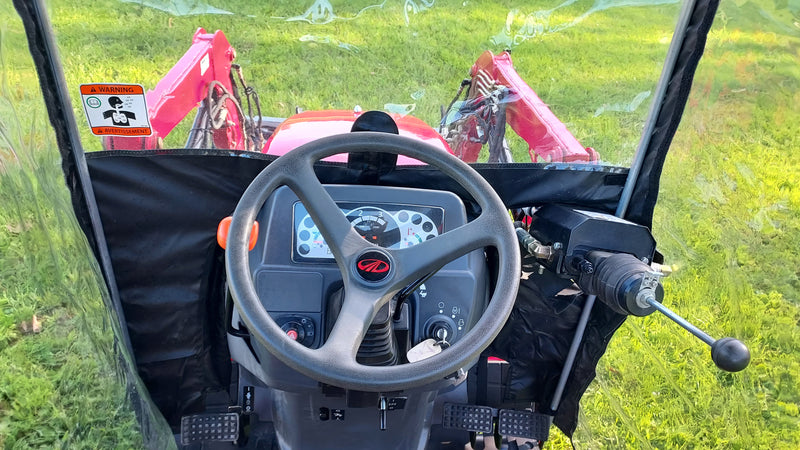 2013 MAHINDRA MAX 28 SHUTTLE W/LOADER