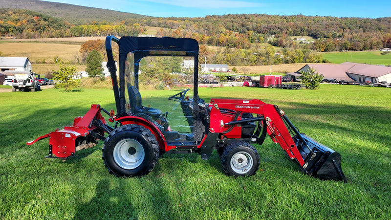 2013 MAHINDRA MAX 28 SHUTTLE W/LOADER