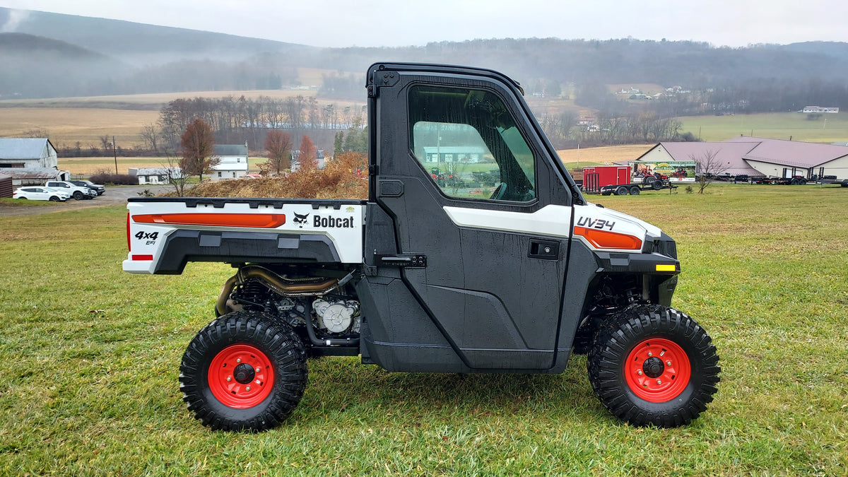 BOBCAT UV34 Gas w/Cab