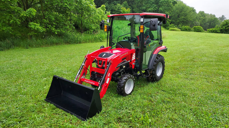 MAHINDRA 2126 HST W/CAB & LOADER 2126P14CHIL