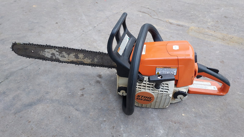 STIHL 18" MS 250 Chainsaw - Used