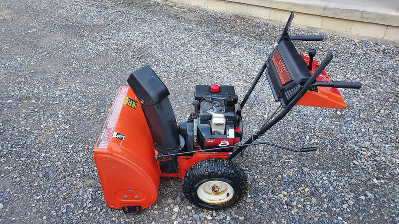 MTD 26" SNOW BLOWER 315E640F000 - Used
