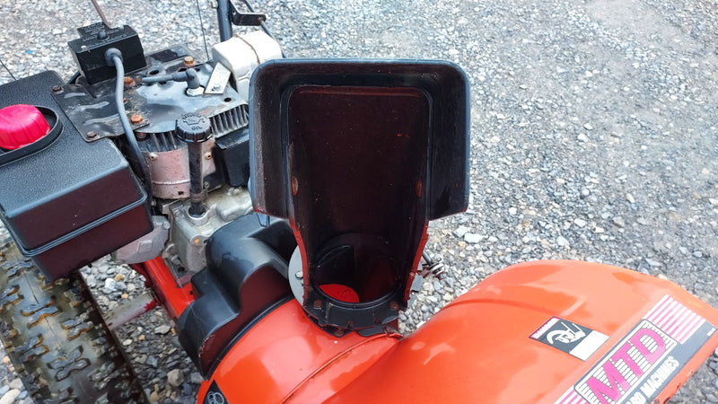 MTD 26" SNOW BLOWER 315E640F000 - Used