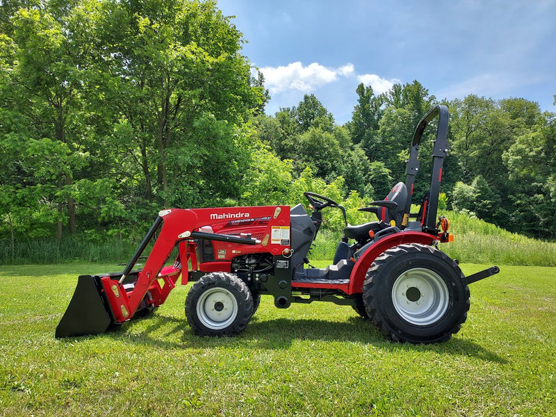 Mahindra MX26XLTHIL "Max 26 HST" Compact Tractor