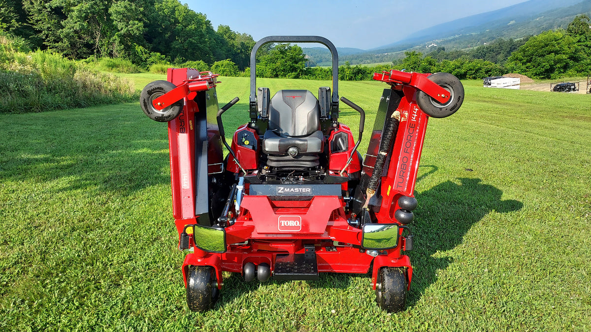 96 Inch Mower Toro Z Master 7500 TORO 144