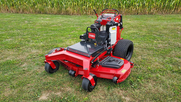 TORO 72" GRANDSTAND HDX 72517 - Used